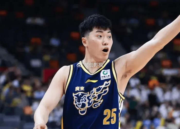 广东男篮复仇告捷 徐杰爆发张皓嘉单节10分助队