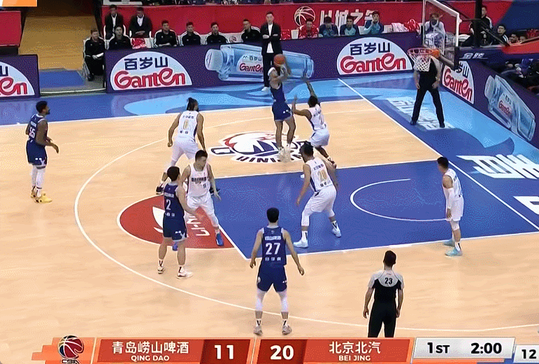 周琦两双引领北京逆转青岛 末节关键球锁定胜局