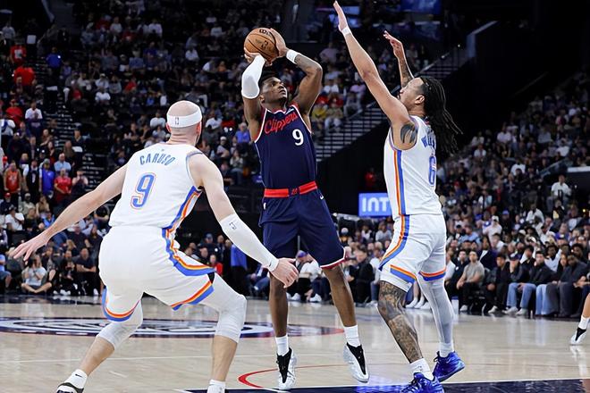 雷霆七连胜锁定西部第一 快船新援马瑟林表现低