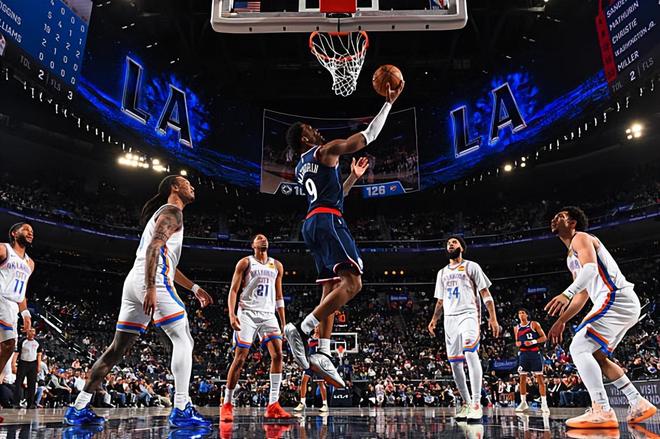 雷霆七连胜锁定西部第一 快船新援马瑟林表现低